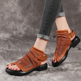 Kvinner Hollow Out Clip Toe Leather Flats Sandaler