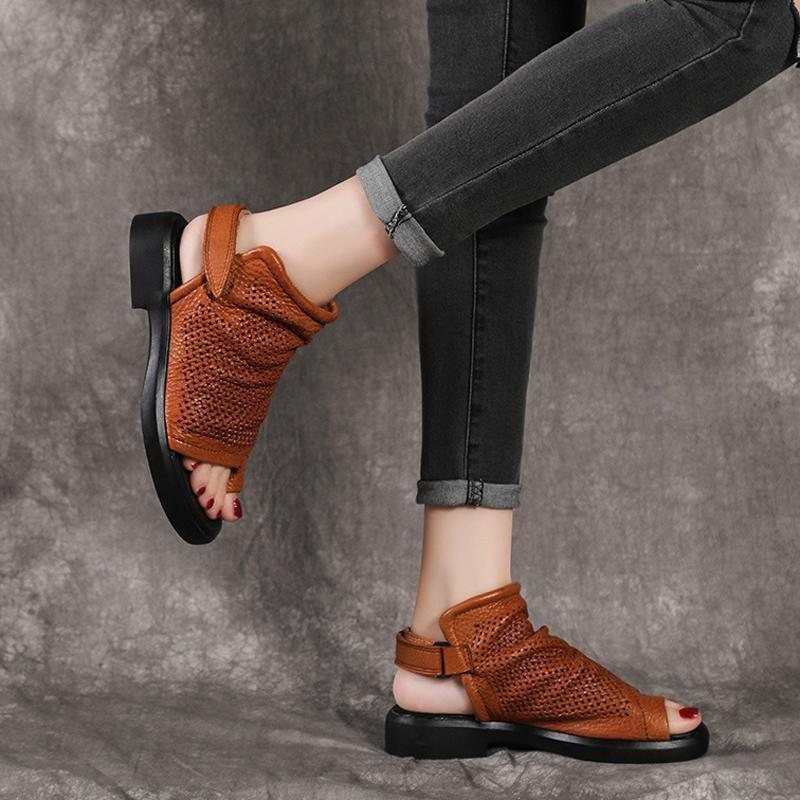 Kvinner Hollow Out Clip Toe Leather Flats Sandaler