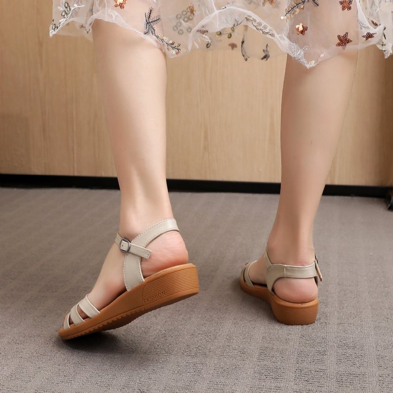 Summer Retro Fashion Leather Slipsole Casual Sandaler