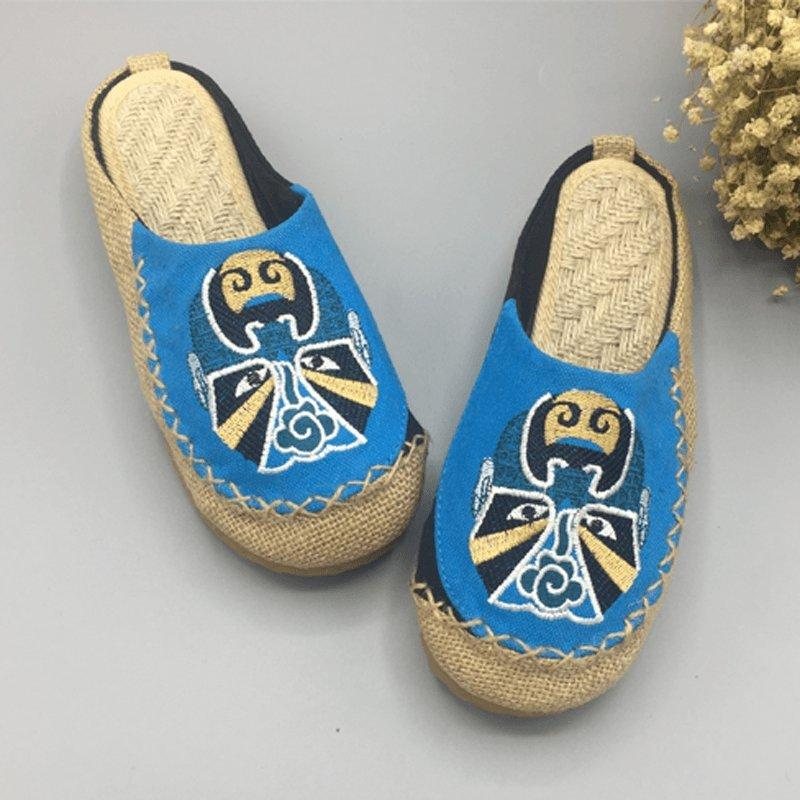 Kvinner Peking Opera Ansiktsbroderte Casual Flats Hjemmetøfler