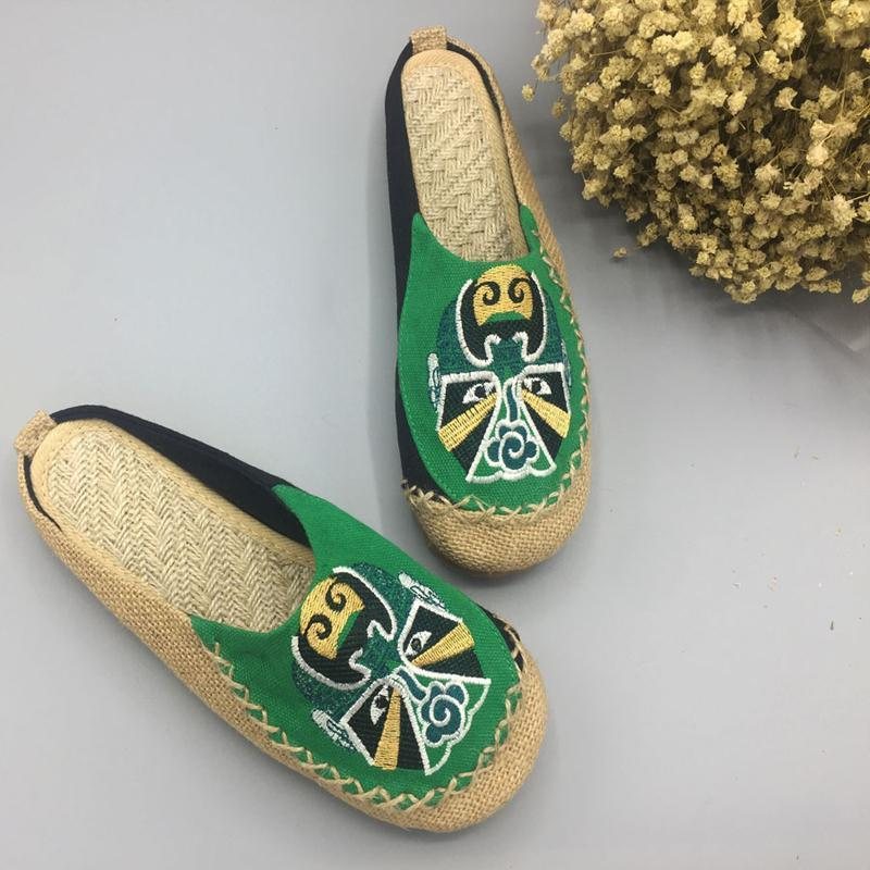 Kvinner Peking Opera Ansiktsbroderte Casual Flats Hjemmetøfler