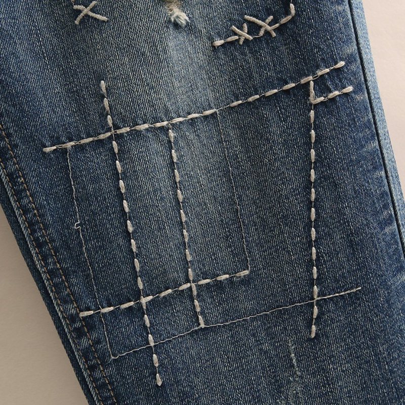 Broderte Ragged Jeans